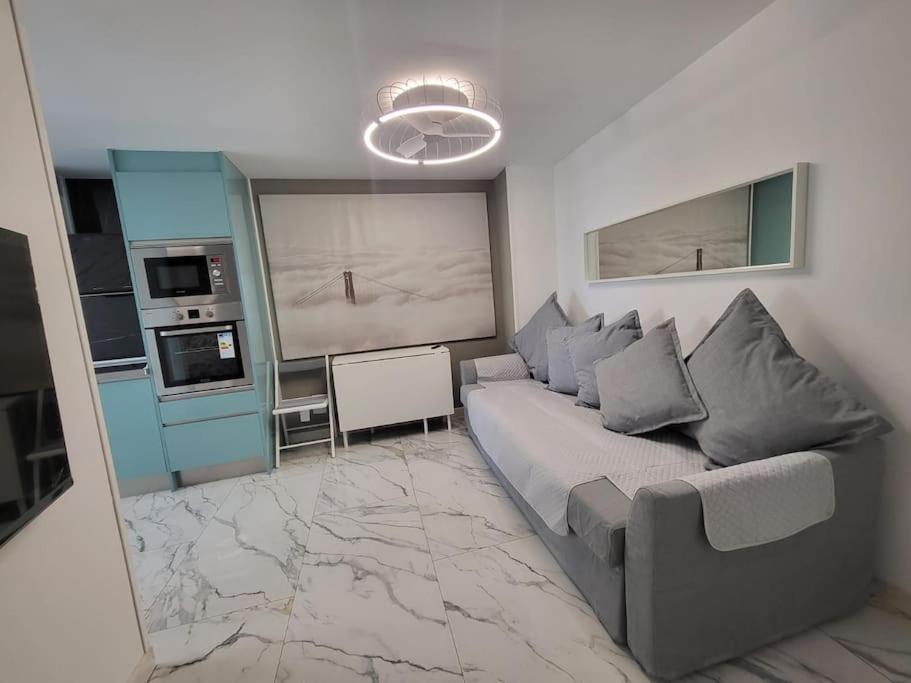 Las Canteras New 2 Bedrooms Flat At The Beach Parking Optional Las Palmas de Gran Canaria Exterior photo