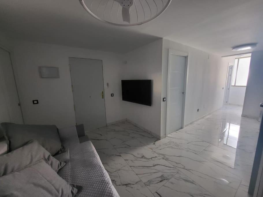 Las Canteras New 2 Bedrooms Flat At The Beach Parking Optional Las Palmas de Gran Canaria Exterior photo
