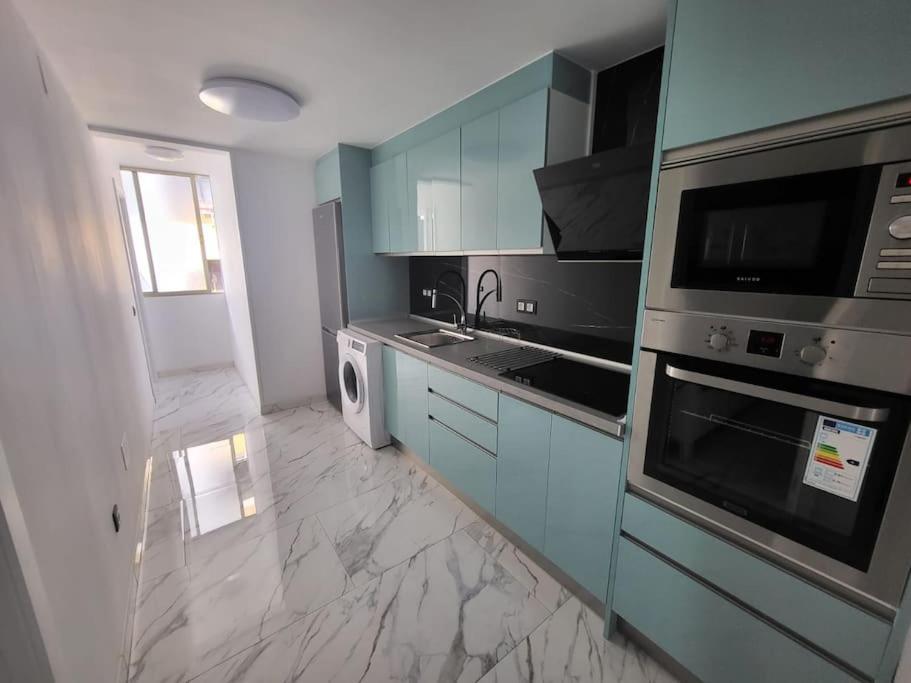 Las Canteras New 2 Bedrooms Flat At The Beach Parking Optional Las Palmas de Gran Canaria Exterior photo