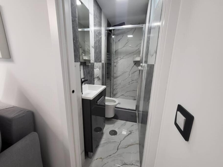 Las Canteras New 2 Bedrooms Flat At The Beach Parking Optional Las Palmas de Gran Canaria Exterior photo