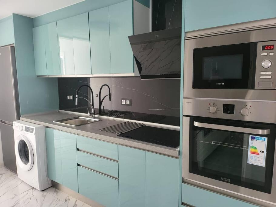 Las Canteras New 2 Bedrooms Flat At The Beach Parking Optional Las Palmas de Gran Canaria Exterior photo